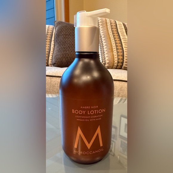 Moroccanoil Ambre Noir Body Lotion - 12.2 fl. oz. N ver opened. - Picture 2 of 5
